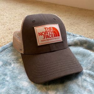 The North Face Trucker Hat!